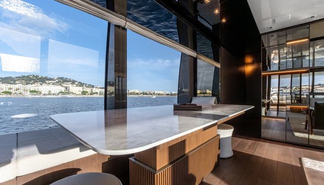 ICE OF LONDON yacht for sale 13