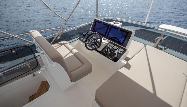 GL45FLY-76 yacht for sale 30