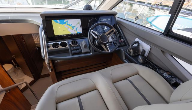 Viva yacht for sale 42