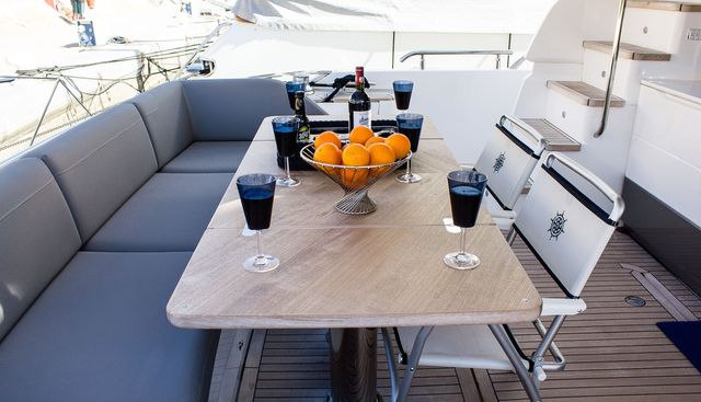 BELLA VITA yacht for sale 19