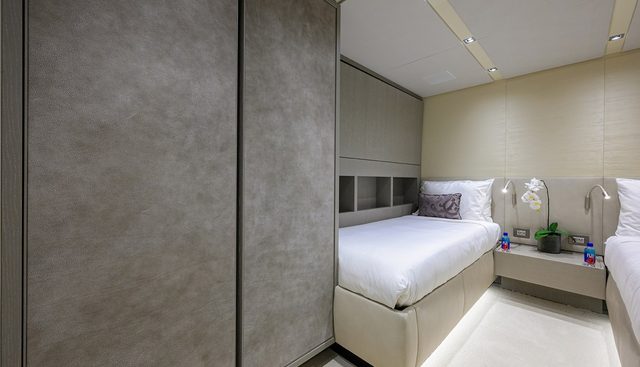 PHOENIX yacht for sale 87