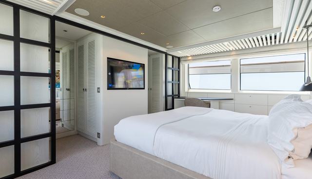 Blondie yacht for sale 7