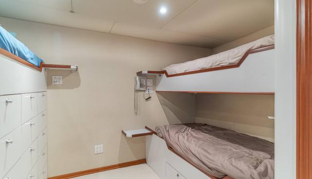 Huracan yacht for sale 100