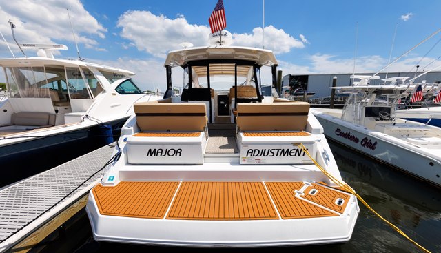 Major Adjustment yacht for sale 12