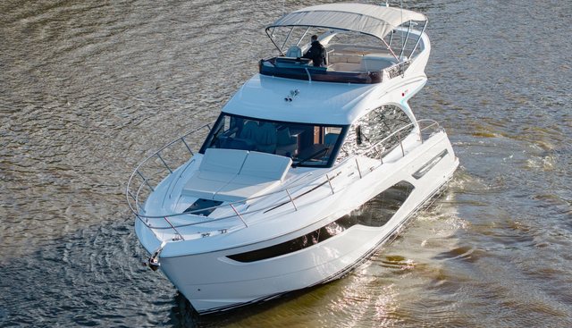 F50235 yacht for sale 13