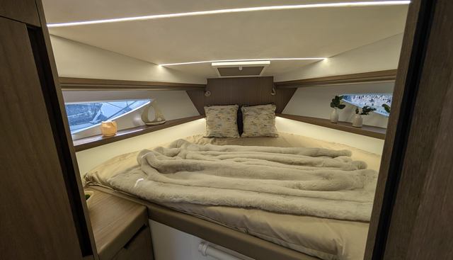 noname yacht for sale 34