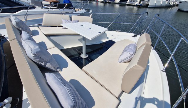 noname yacht for sale 32