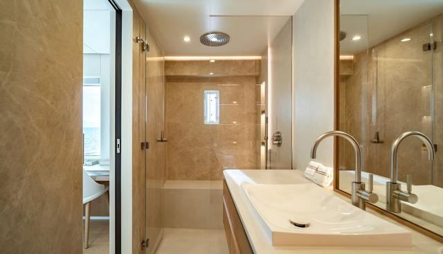 PETITE BELLE yacht for sale 29