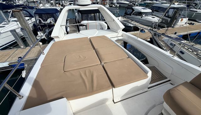 Ghost of London yacht for sale 17
