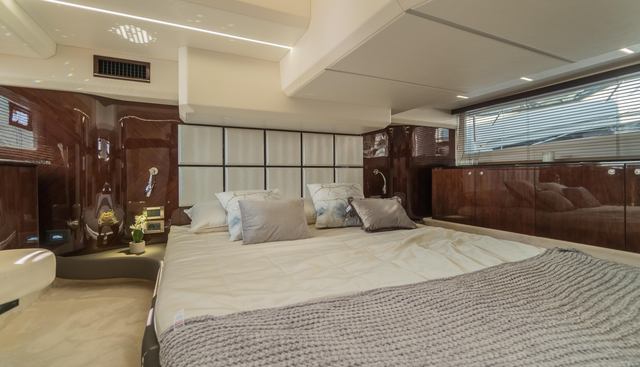 MyShell yacht for sale 42