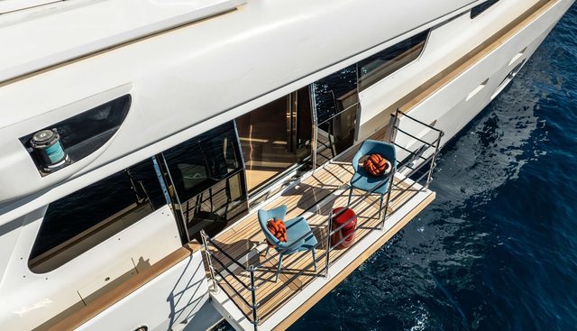 CENTURION yacht for sale 38