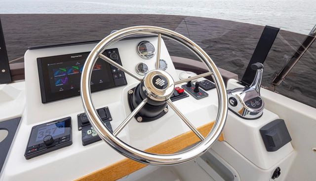 Cheers yacht for sale 15