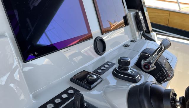 AYS2443 yacht for sale 25