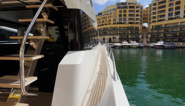 21793 yacht for sale 10