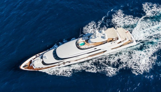 THE WELLESLEY yacht for sale 9