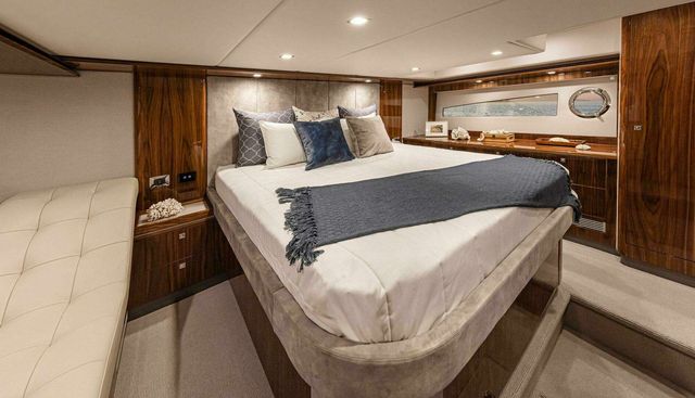 MISS SIP yacht for sale 12