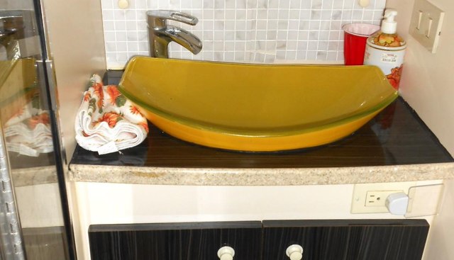 Fifty-150 yacht for sale 12