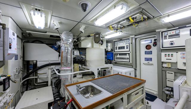 ST. TROPEZ yacht for sale 60