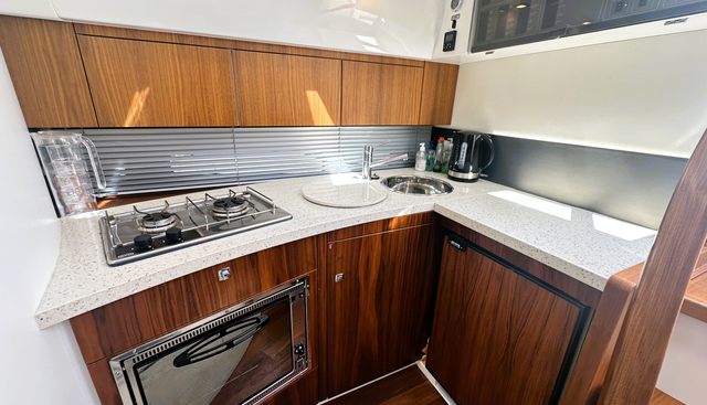 noname yacht for sale 14