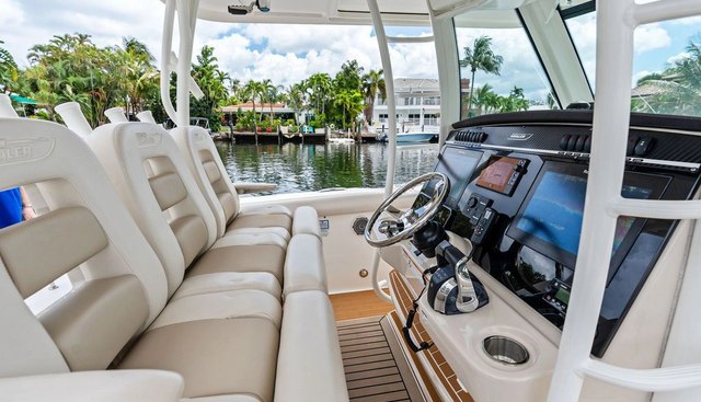 Power Play yacht for sale 22