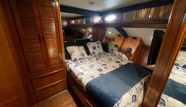 Nauti yacht for sale 37