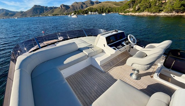 KNOT NAUTI yacht for sale 12
