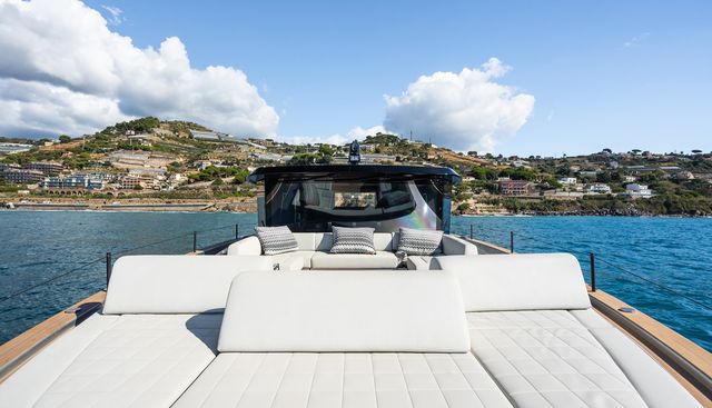 SIMON yacht for sale 25