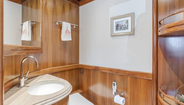 WHITE LOTUS yacht for sale 23