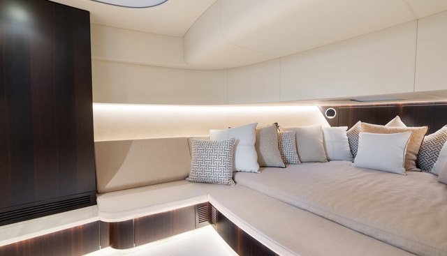 PURA VIDA yacht for sale 52