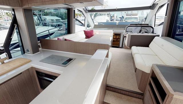 Galeon 510 SKY yacht for sale 7