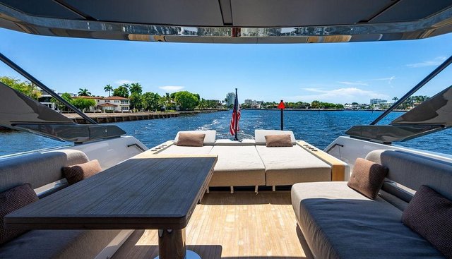 Snack Money yacht for sale 27