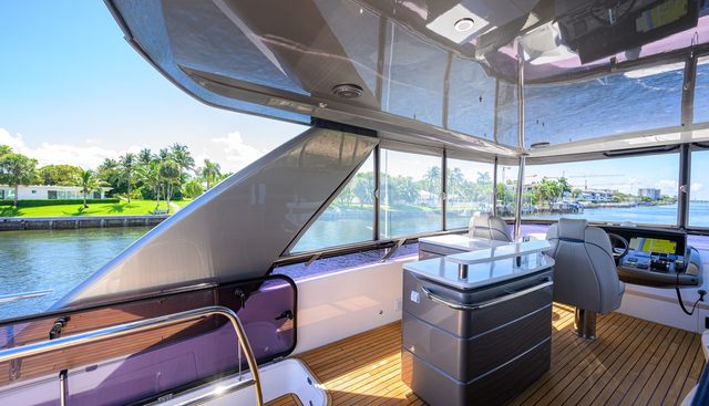 MISS AMY yacht for sale 52