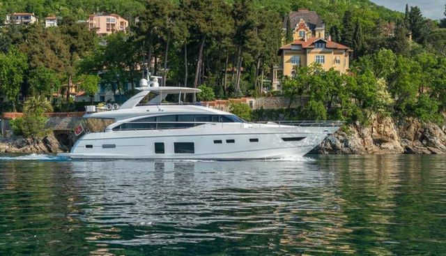 LARIMAR II yacht for sale 17