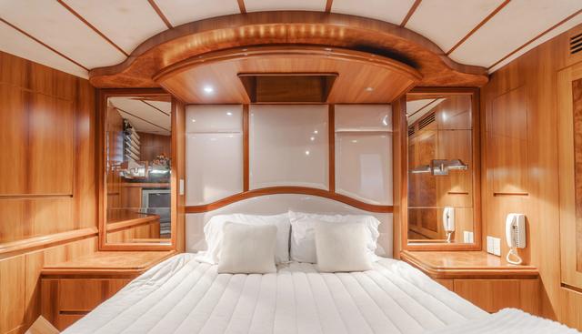 Money Cat yacht for sale 20