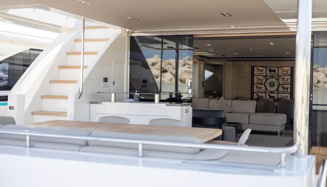 Metaquotes yacht for sale 9