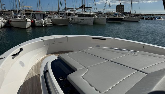 BG42 yacht for sale 5
