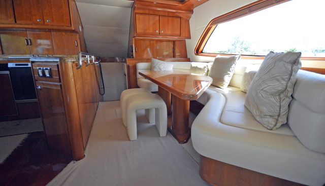 Gabby Millan 2 yacht for sale 25