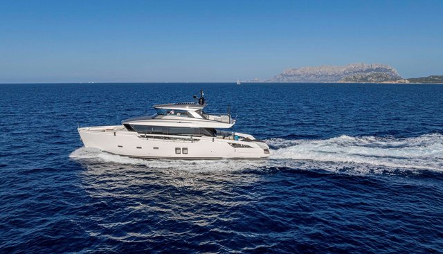 FIREFLY yacht for sale 8