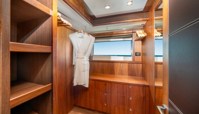 ACACIA yacht for sale 20