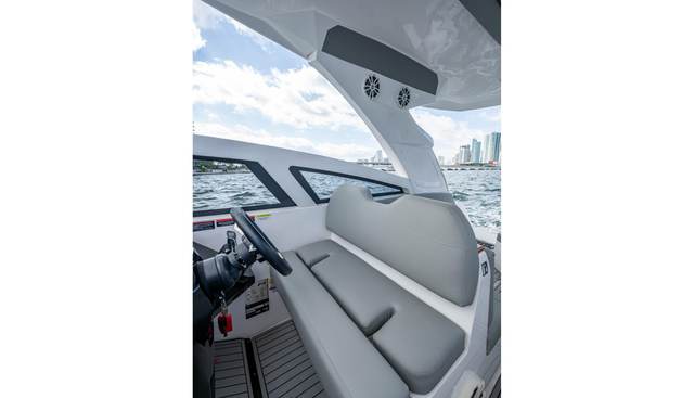 XURU yacht for sale 20