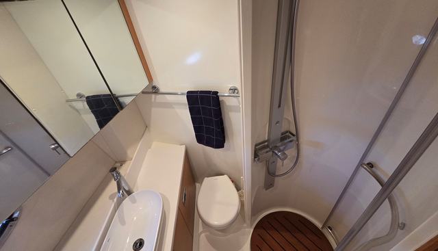 Leny Belle yacht for sale 30