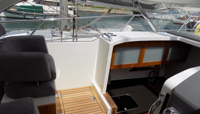 PEGGY G yacht for sale 17