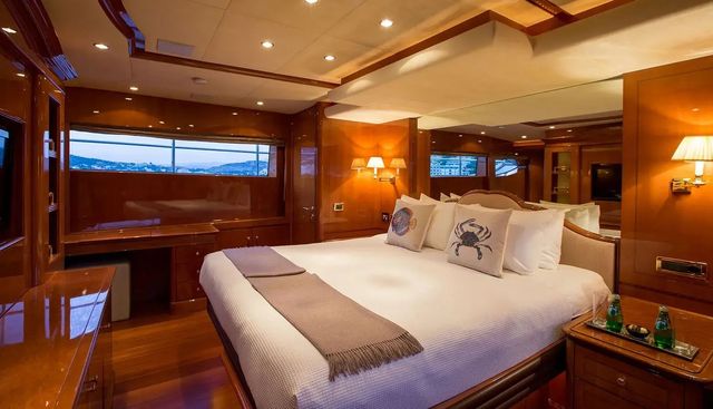 REBECCA V yacht for sale 9