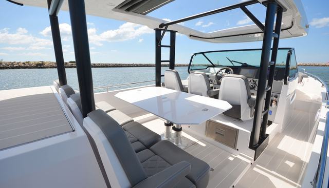 SEAS THE GREY yacht for sale 13