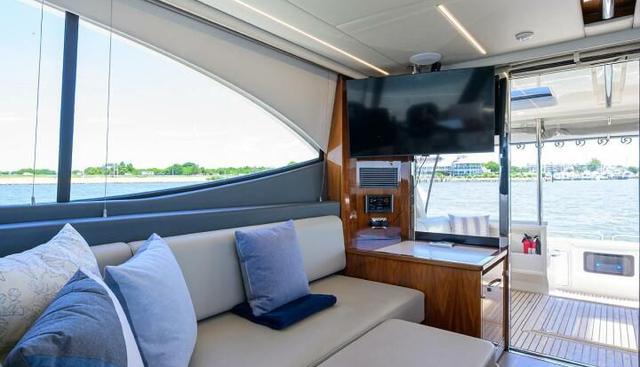 Command At Sea yacht for sale 43