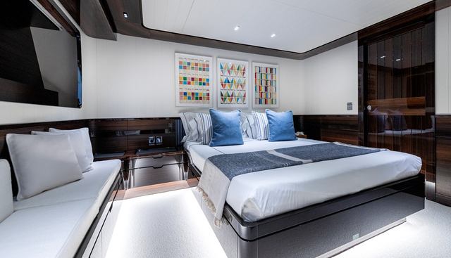 CALM yacht for sale 13