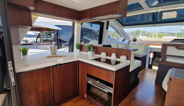 noname yacht for sale 14