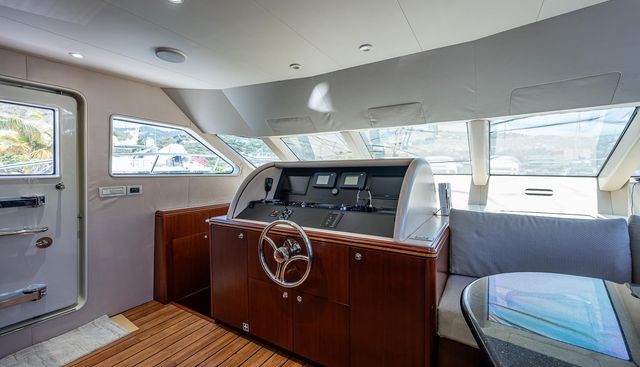 Lady Lorraine yacht for sale 35