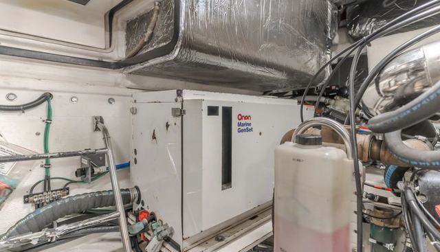 Bluefin yacht for sale 39