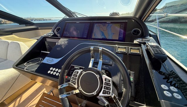 WOW WEE yacht for sale 23